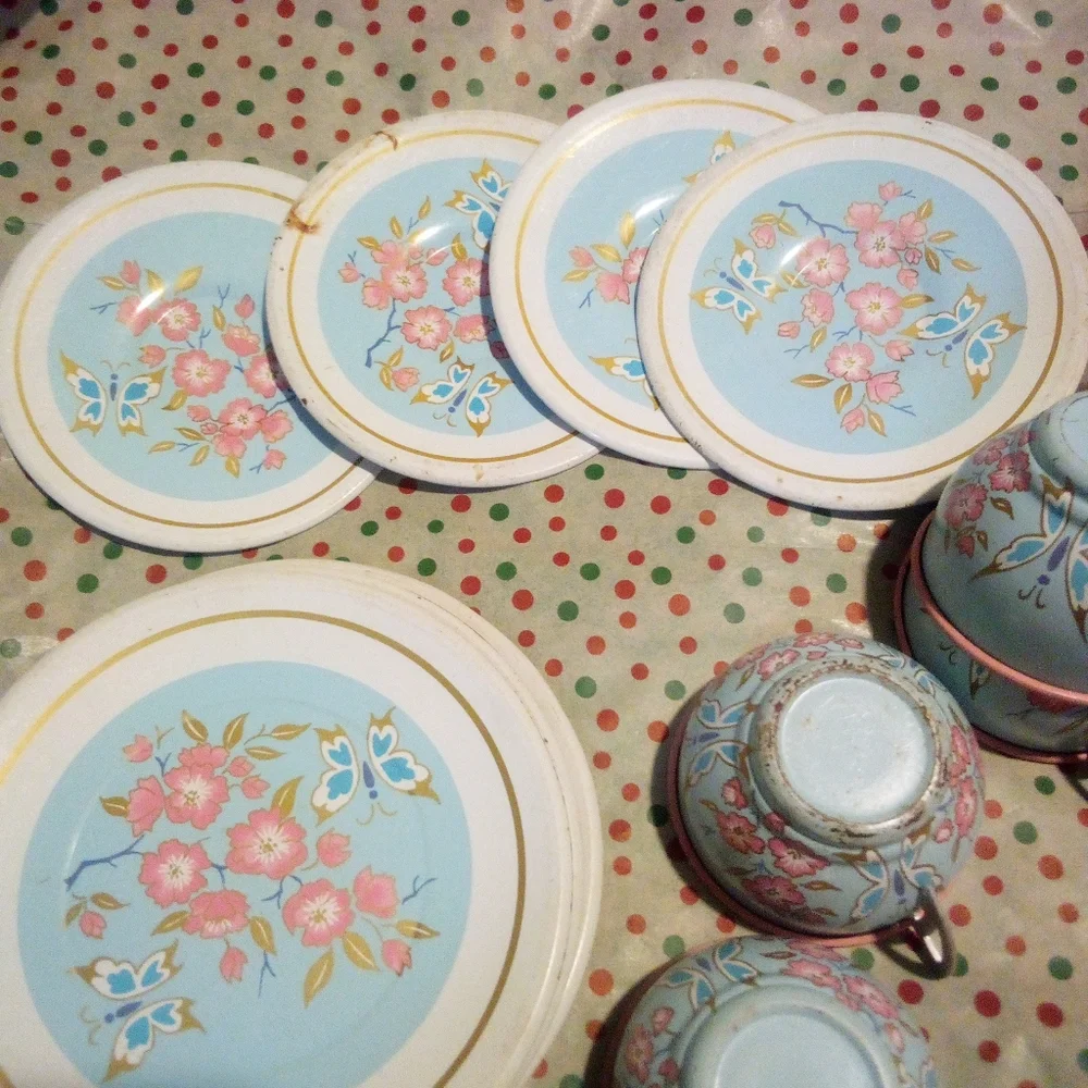 Vintage Metal Toy Dishes Dollhouse Pink Flower Butterfly